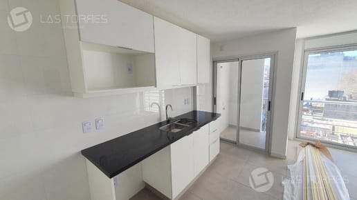 Oportunidad!!! 32 metros de patio, al frente, opc garage