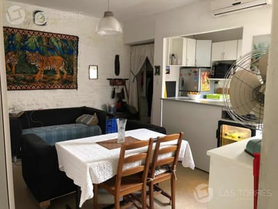 Apartamento - La Comercial - Lindo, al interior, buen punto, G.C: $ 1500