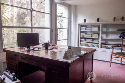 Oficina - Cordón - Linda, amplia, con patio, buen punto
