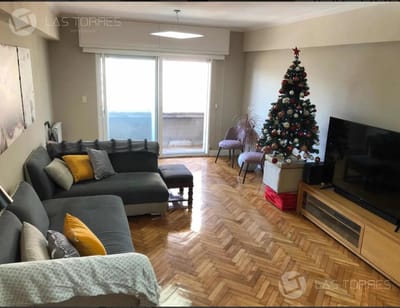 Apartamento - CON RENTA - amplio, reciclado, G.C 12.000 SIN GARAGE!!
