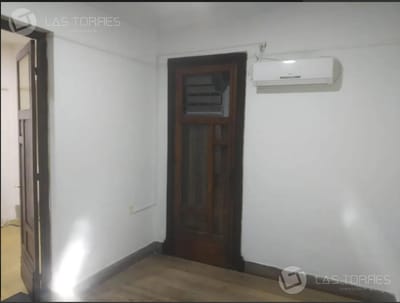 Apartamento - Centro  - balcón, frente, locomoción G.C 5.000