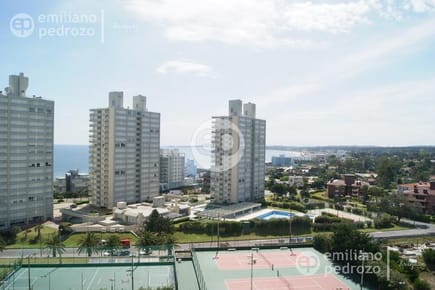 Apartamento con vista al mar