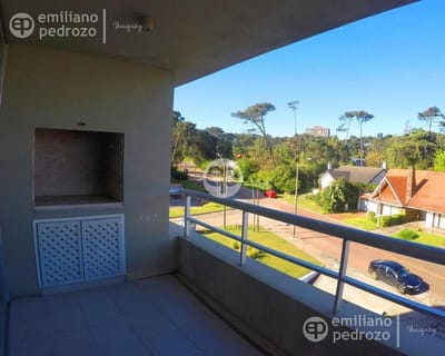 Venta Apartamento 3 dormitorios Playa Mansa Punta del Este