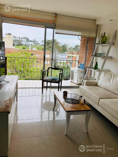 Alquiler apartamento 1 dormitorio y medio Punta del Este
