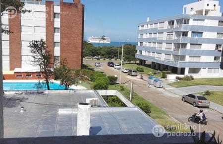 Venta Apartamento 2 dormitorios Playa Mansa Punta del Este