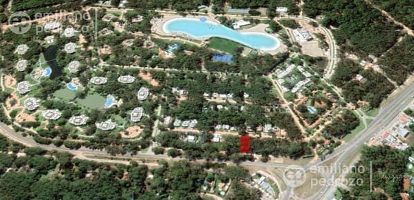 Venta terreno - Complejo Solanas