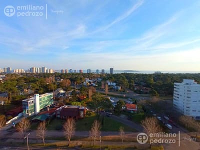 Venta departamento 2 dormitorios Punta del Este Roosevelt Vista al mar Amenities Servicio
