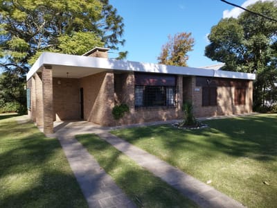Casa en Venta - 5 dormitorios - Gran Barbacoa - Atlántida Sur