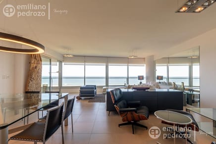 Venta Apartamento 3 dormitorios en suite   dependencia Playa Brava Punta del Este