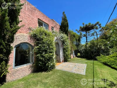 Venta Casa 4 dormitorios La Barra Punta del Este