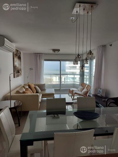 Apartamento venta 2 dormitorios playa brava punta del este
