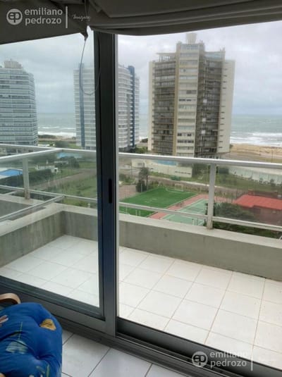 Venta Apartamento 2 dormitorios parrillero propio Playa Brava Punta del Este