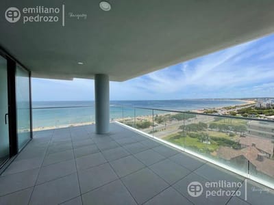 Venta Departamento en Playa Mansa Punta del Este