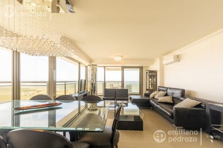 Venta y alquiler apartamento 3 dormitorios Playa Brava, Punta del Este