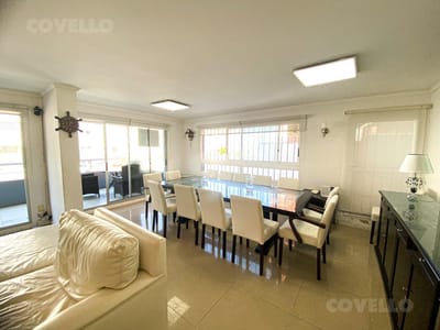 Venta departamento 4 dormitorios mas dependencia - Peninsula