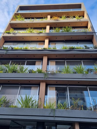 Apartamento -Pocitos Nuevo, estrenar, 2 dormitorios, 2 baños,  uno en suite, lujoso y moderno diseño, barbacoa, terrazas, 89 m2 !!