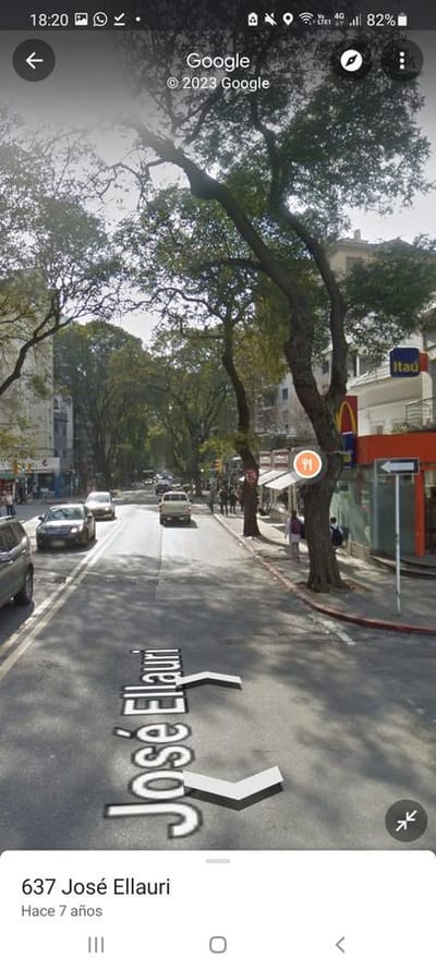 Proximo Punta Carretas Shopping, sobre avenida, edificio entero, 917 m2 ,unico !!