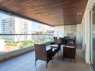Apartamento con vista al mar de 2 dormitorios 
