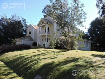 Casa en venta de 4 dormitorios en Barrio privado Laguna Blanca, La Barra