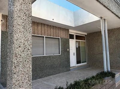Amplia csa en venta en Carmelo de 6 dormitorios