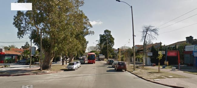 Arocena y Murillo, 15 mts de frente, 230 m2 construidos, 795 m2 de terreno!!!