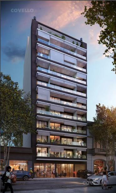 Apartamento en venta de 1 dormitorio contrafrente con salida a terraza en el Centro