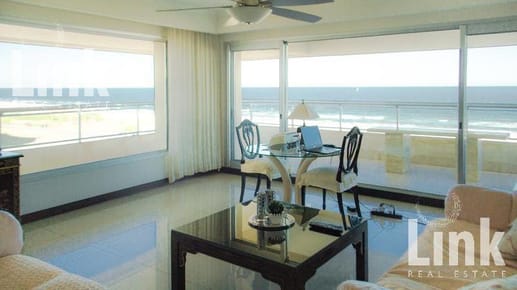 Departamento en Playa Brava