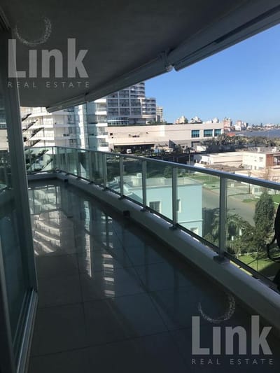 Departamento - Playa Mansa