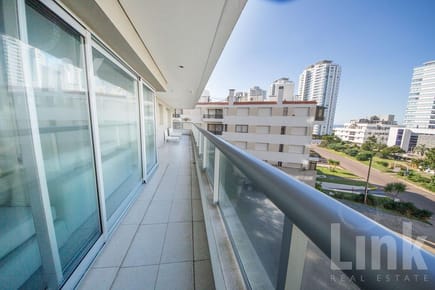 Departamento - Playa Brava