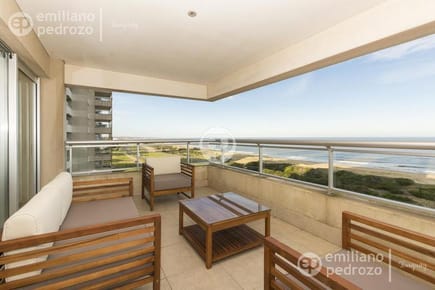 Venta apartamento 3 dormitorios Brava