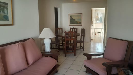 Alquiler Temporario y Venta Apartamento de 3 Dormitorios en Playa Mansa cerca del mar