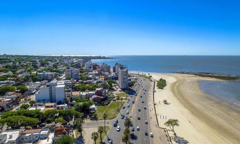 Malvín - TORRE ARENAS 101 - 2DORM CON PATIO - Rambla O´Higgins 4741 esq 18 de Diciembre