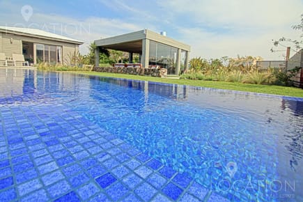 Hermosa casa en la parte alta del club - LHO1220559