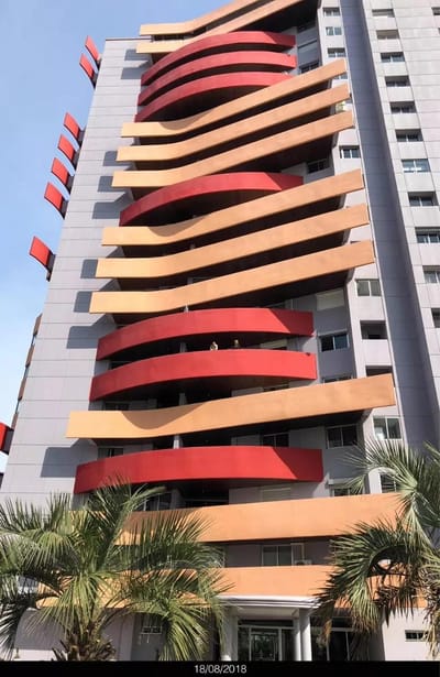 Apartamento en  Punta del Este. Piso alto con vista
