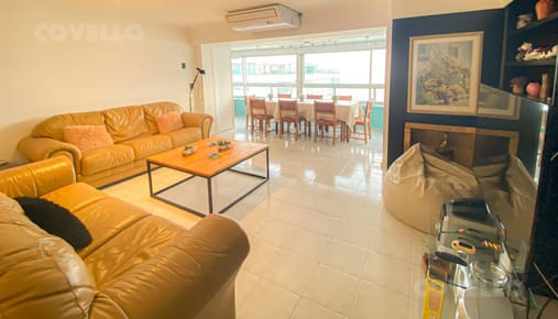 Departamento en venta 2 dormitorios y servicio Playa Mansa Punta del Este