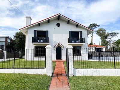 Casa en Alquiler Anual en California Park 