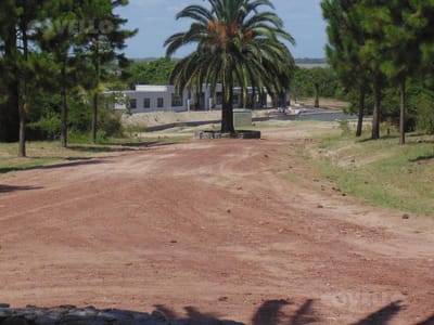 Terreno en barrio privado Médanos de Punta Gorda Casa Chic