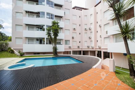Departamento - Playa Mansa