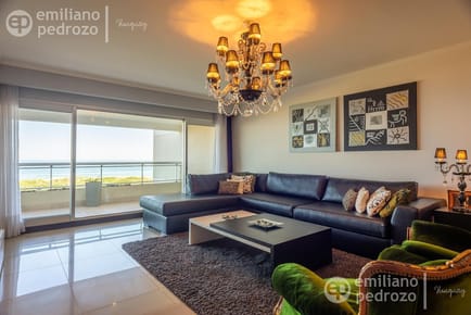 Venta hermoso apartamento 3 suites y dependencia Vista al mar Servicios