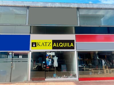 Ituzaingo y Sarandi, 60 m2 , 4 mts de frente, doble altura, nuevo !!