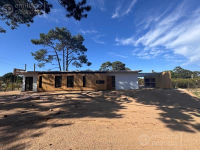 Venta Casa tres dormitorios Club del Lago Punta del Este