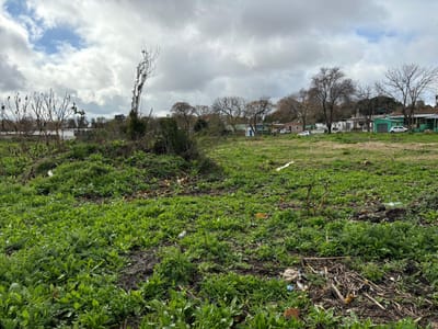 Terreno a Pasos de la Terminal de Omnibus de Paso de la Arena