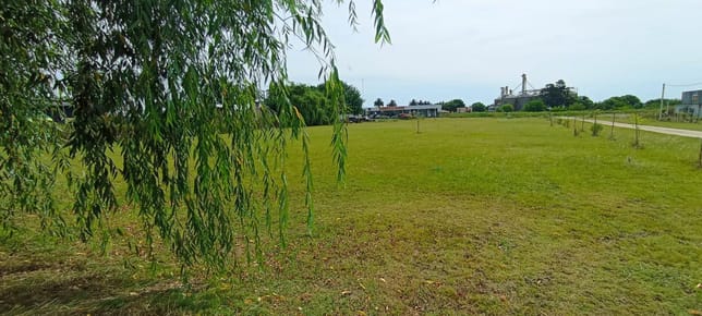 Venta Terreno 600m2 casi Ruta 1 LOTE 10