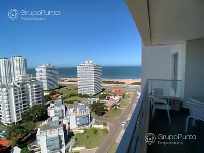 Departamento de 2 dormitorios en Windtower, Playa Brava