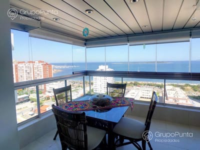 Departamento en Art Boulevard,  piscina - Punta del Este