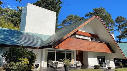 Casa en venta, zona de colegios
