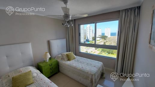 Apartamento en Venta y Alquiler Ocean Drive 4 dormitorios