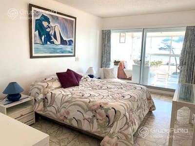 Alquiler anual apartamento con vista al mar - Playa Mansa, Punta del Este