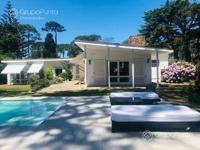 Casa de 4 Dormitorios en Alquiler Temporario - San Rafael
