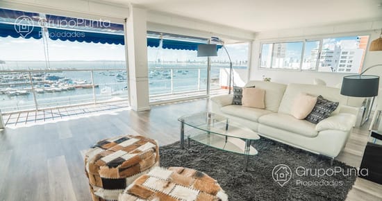 Moderno Departamento  frente al mar en el puerto,  Punta del este - Península  - Puerto